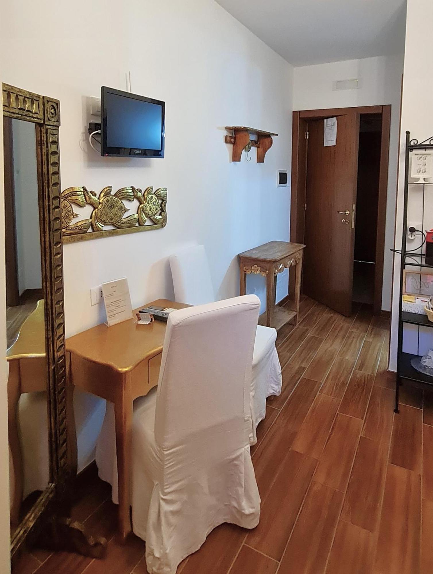 L'Isola Aer B&B Lesina Luaran gambar